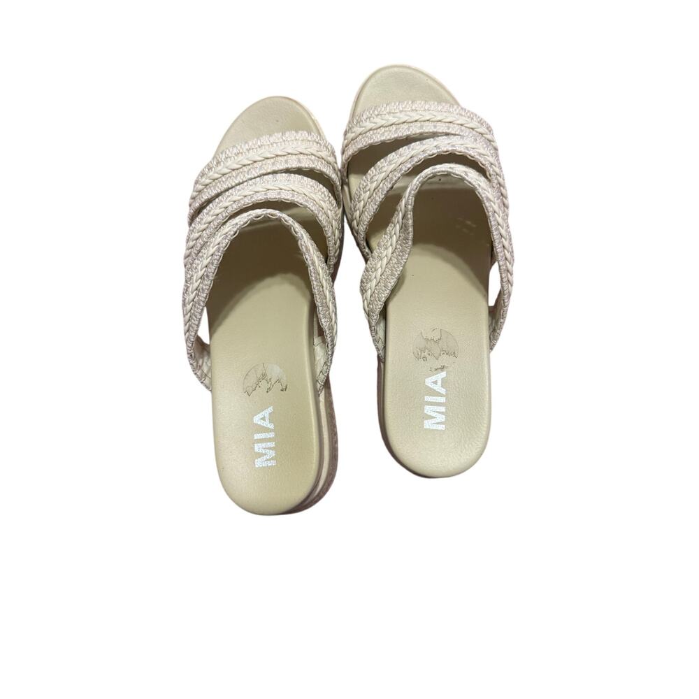 MIA women’s 8.5 woven platform sandals